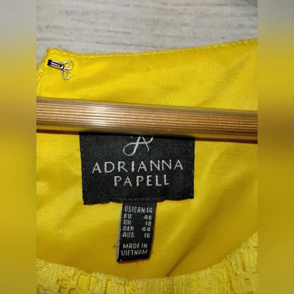 Adrianna Papell Lace Sheath Dress in Yellow size 14 Wedding Office Dressy Spring - Picture 3 of 7